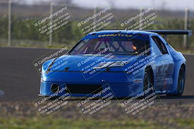 media/Jan-18-2026-CalClub SCCA (Sun) [[8bc6468723]]/Group 7 Race/Turn 1/